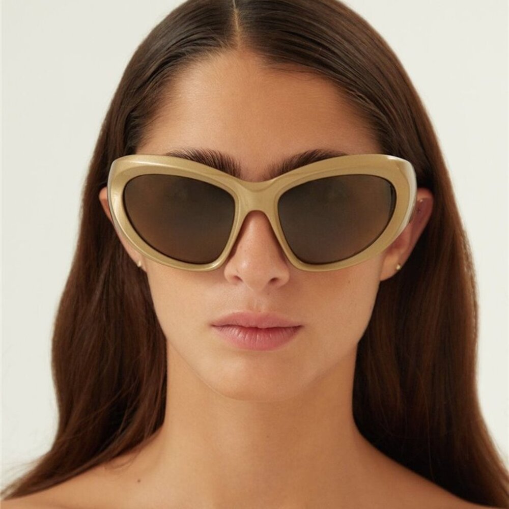 NEW Balenciaga Sunglasses Woman Gold - Picture 2 of 5